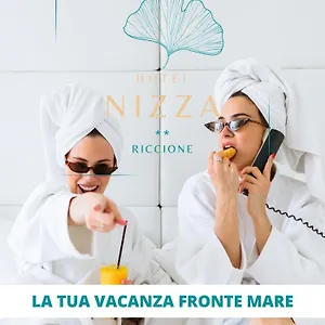 Nizza 2*, Riccione Italien